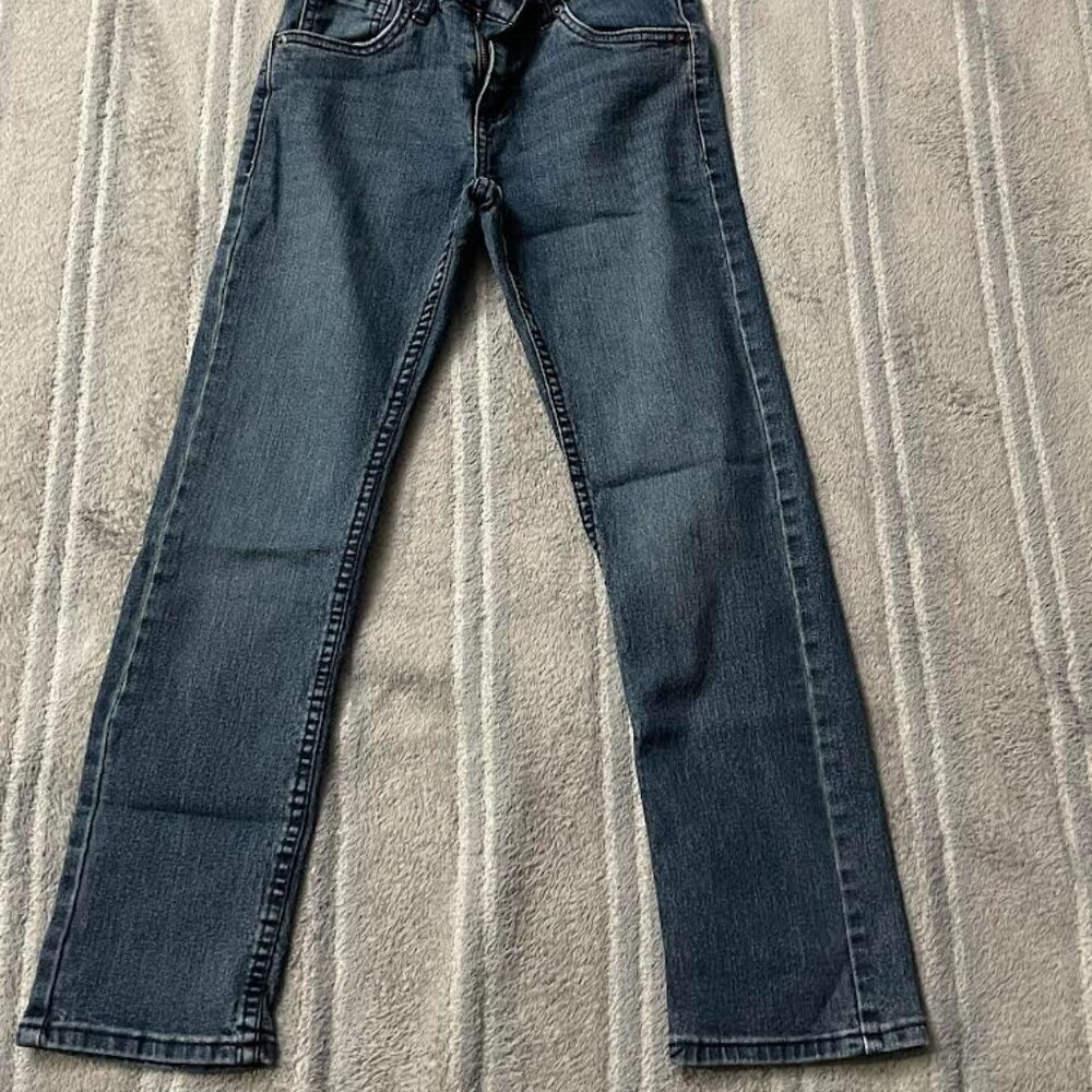 levi slim fit jeans